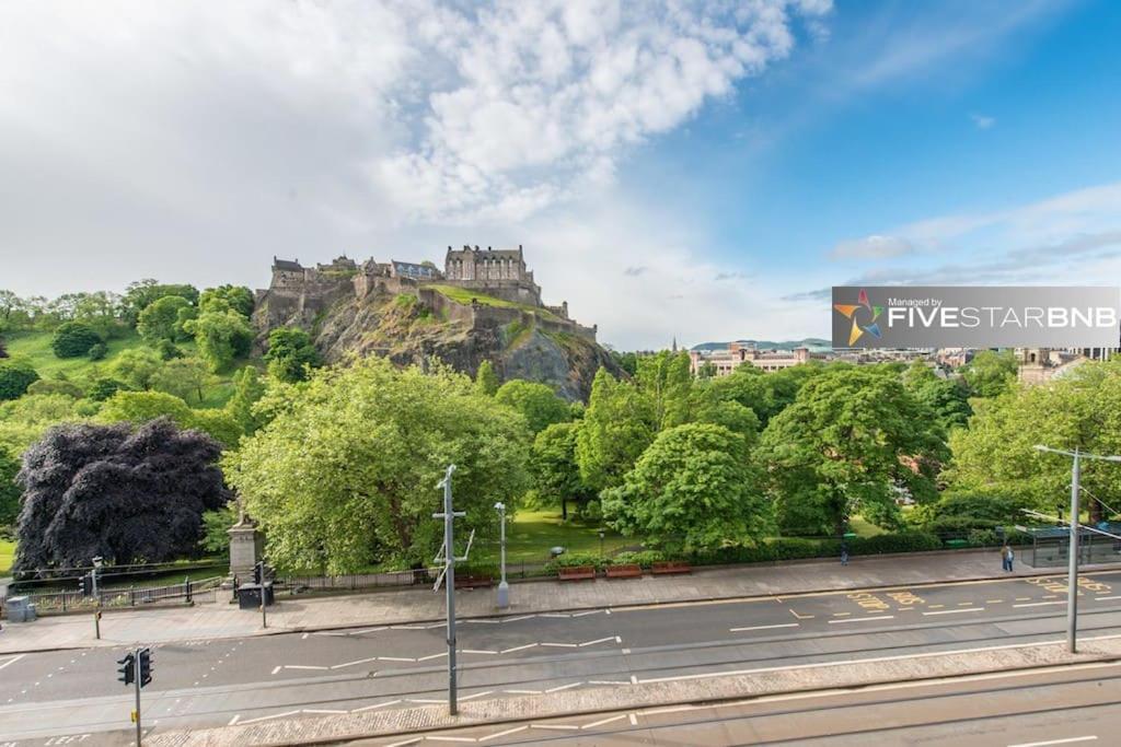 Cool Urban Apartment With Stunning Castle Views Edimburgo Exterior foto